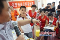 胜中玉景党员服务社:东营市营养学会科普宣传首次走进油田小区