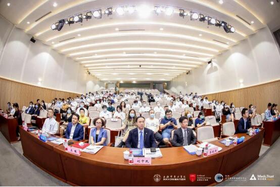 肿瘤患者CAR-T治疗援助计划今在沪落地